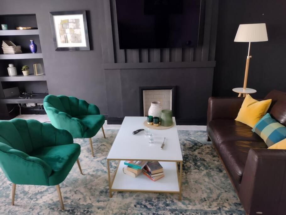 Appartement White Birds Townhouse In Sligo Town Center Extérieur photo